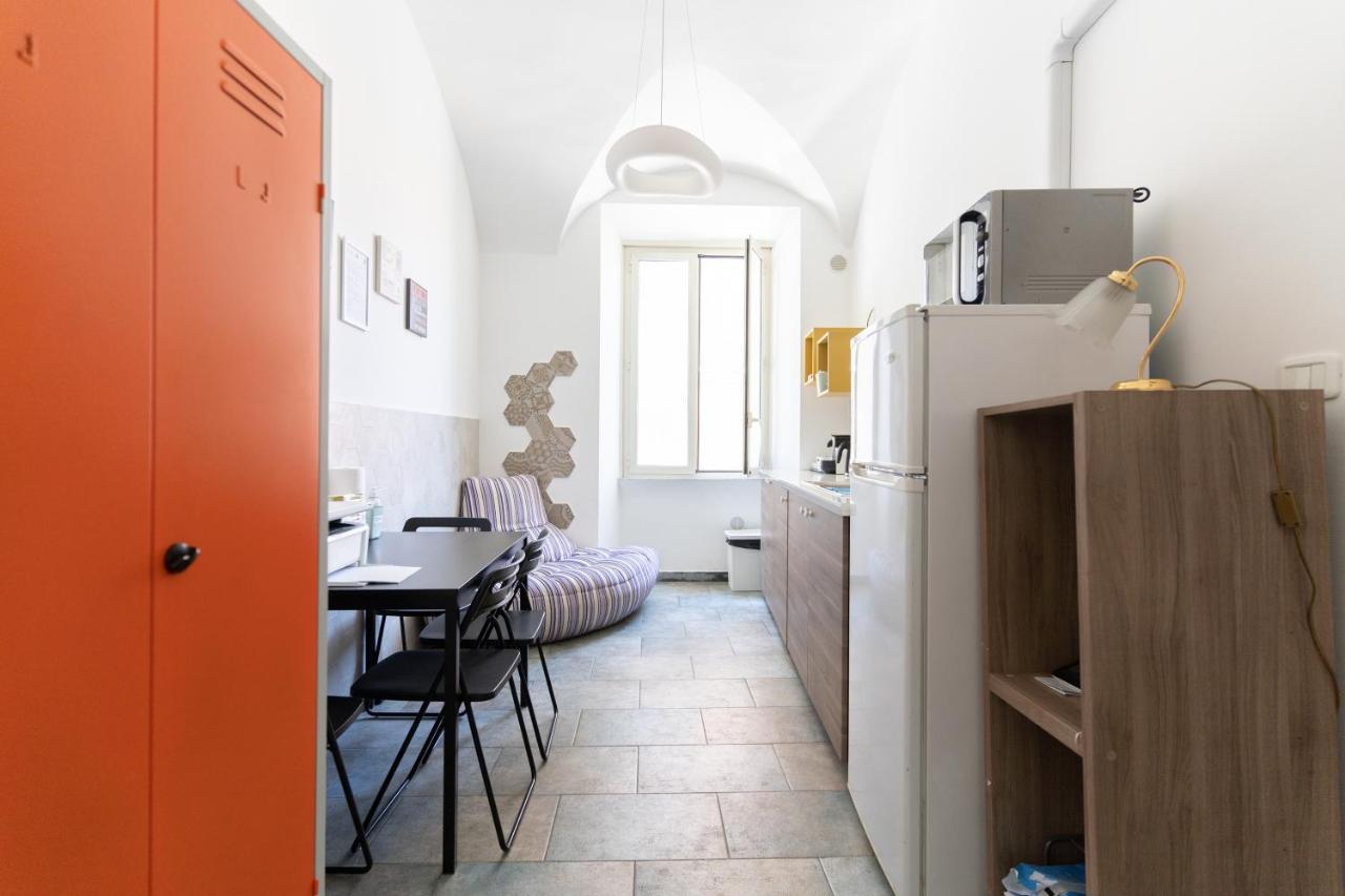 Romafullhouse Guesthouse Eksteriør bilde